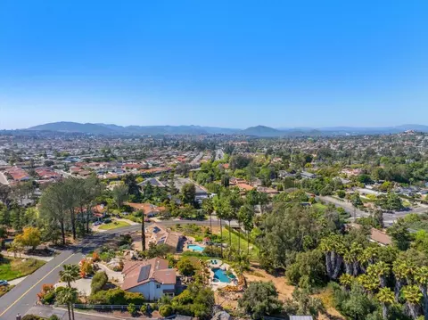 View/Area - 16231 Del Norte, Poway, CA 92064 photo 7 of 8