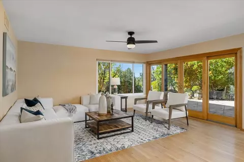 Living - 16231 Del Norte, Poway, CA 92064 photo 1 of 5