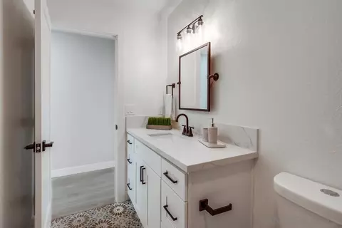 Bath - 774 Grey Hawk Ct, Oceanside, CA 92057 photo 1 of 8
