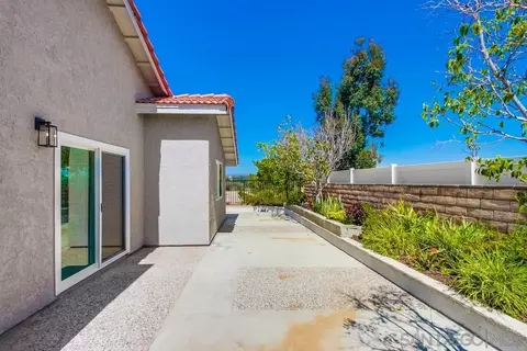 Exterior - 774 Grey Hawk Ct, Oceanside, CA 92057 photo 12 of 19