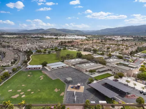 View/Area - 1354 Normandy Dr, Chula Vista, CA 91913 photo 11 of 12
