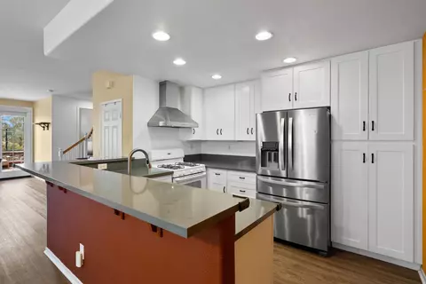 Kitchen - 1354 Normandy Dr, Chula Vista, CA 91913 photo 3 of 3
