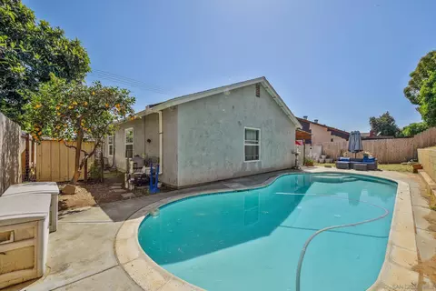 Exterior - 10950 El Nopal, Lakeside, CA 92040 photo 2 of 10