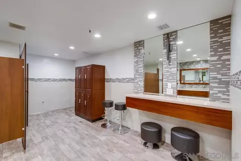 Bath - 999 N Pacific St #D27, Oceanside, CA 92054 photo 2 of 2