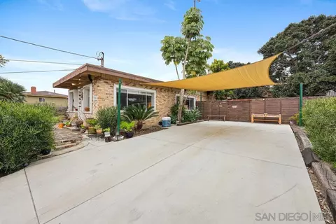 Exterior - 3738 King St, La Mesa, CA 91941 photo 4 of 4
