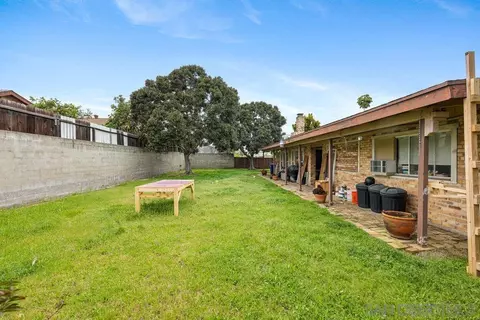 Exterior - 3738 King St, La Mesa, CA 91941 photo 2 of 4