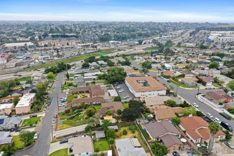 View/Area - 3738 King St, La Mesa, CA 91941 photo 6 of 9