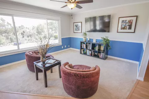 Living - 11642 Sunset Knolls Rd, Lakeside, CA 92040 photo 5 of 9