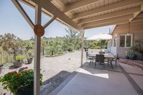 Exterior - 11642 Sunset Knolls Rd, Lakeside, CA 92040 photo 1 of 3