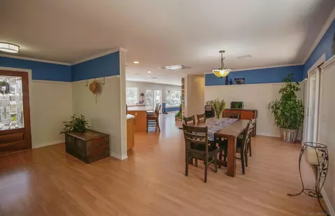 Dining - 11642 Sunset Knolls Rd, Lakeside, CA 92040 photo 1 of 2