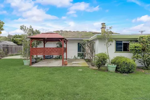 Exterior - 3404 Las Vegas, Oceanside, CA 92054 photo 12 of 18
