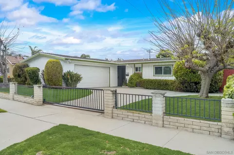 Exterior - 3404 Las Vegas, Oceanside, CA 92054 photo 3 of 18