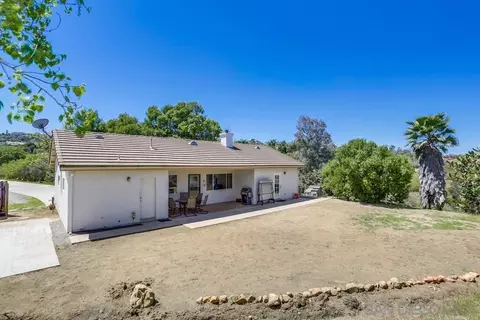 Exterior - 17224 Rancho Suenos Rd, Ramona, CA 92065 photo 8 of 11