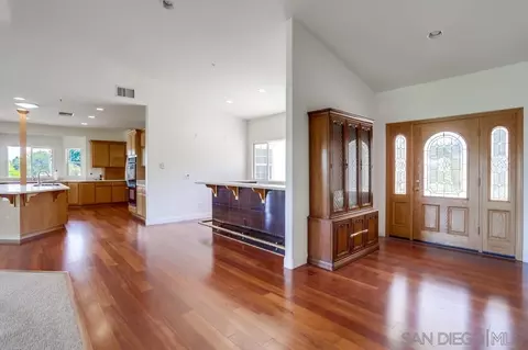 Living - 17224 Rancho Suenos Rd, Ramona, CA 92065 photo 1 of 9