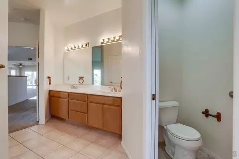 Bath - 17224 Rancho Suenos Rd, Ramona, CA 92065 photo 5 of 6