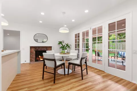 Dining - 2731 Glenwick Pl, La Jolla, CA 92037 photo 2 of 3