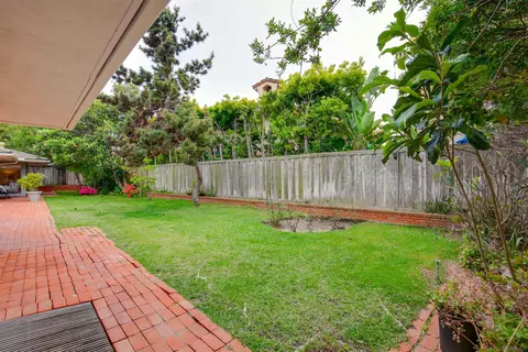 Exterior - 2731 Glenwick Pl, La Jolla, CA 92037 photo 14 of 16
