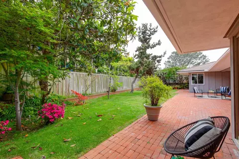 Exterior - 2731 Glenwick Pl, La Jolla, CA 92037 photo 12 of 16