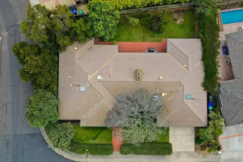 Exterior - 2731 Glenwick Pl, La Jolla, CA 92037 photo 16 of 16