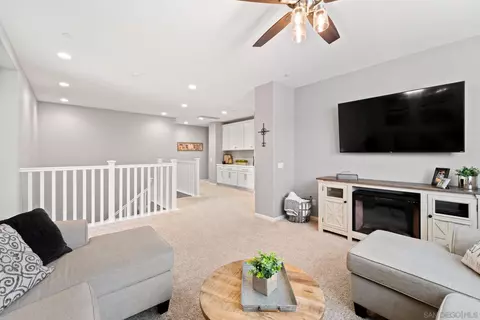 Entry Way - 35828 Shetland Hls, Fallbrook, CA 92028 photo 6 of 8