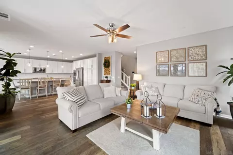 Living - 35828 Shetland Hls, Fallbrook, CA 92028 photo 3 of 5