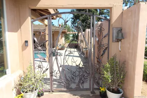 1632 Via Chaparral, Fallbrook, CA 92028 photo 7