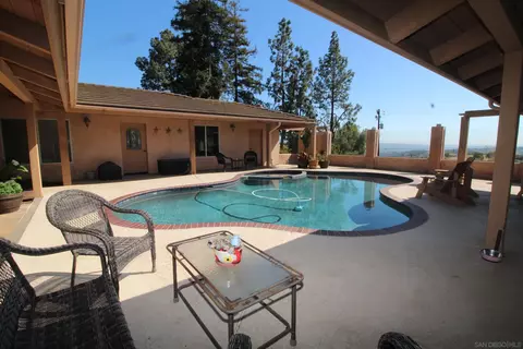 1632 Via Chaparral, Fallbrook, CA 92028 photo 6