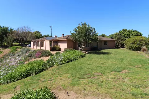 1632 Via Chaparral, Fallbrook, CA 92028 photo 4