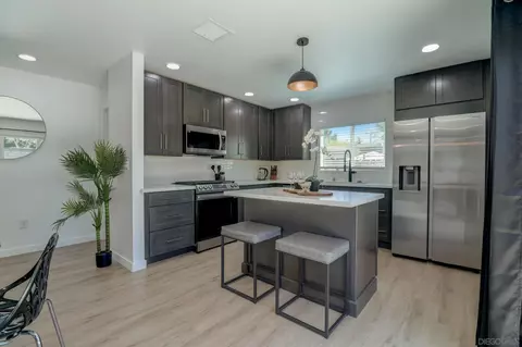 Kitchen - 14116 Powers Rd, Poway, CA 92064 photo 1 of 9