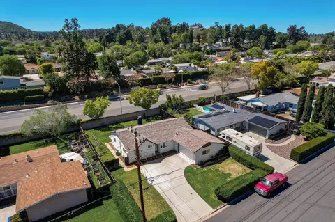 View/Area - 14116 Powers Rd, Poway, CA 92064 photo 3 of 12