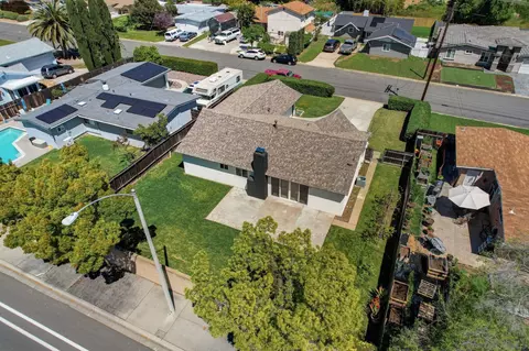 View/Area - 14116 Powers Rd, Poway, CA 92064 photo 5 of 12