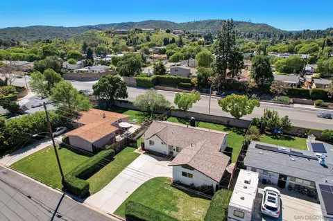 View/Area - 14116 Powers Rd, Poway, CA 92064 photo 2 of 12