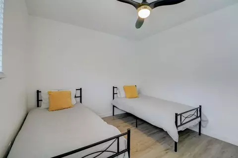 Bedroom - 14116 Powers Rd, Poway, CA 92064 photo 14 of 18