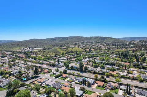 View/Area - 14116 Powers Rd, Poway, CA 92064 photo 12 of 12