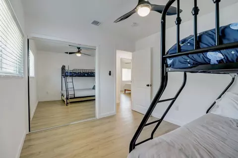 Bedroom - 14116 Powers Rd, Poway, CA 92064 photo 18 of 18