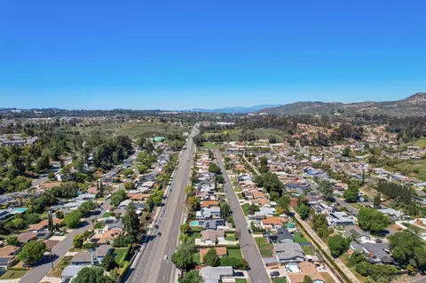 View/Area - 14116 Powers Rd, Poway, CA 92064 photo 9 of 12