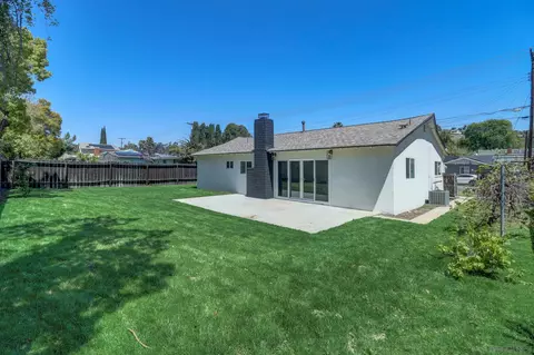 Exterior - 14116 Powers Rd, Poway, CA 92064 photo 5 of 14