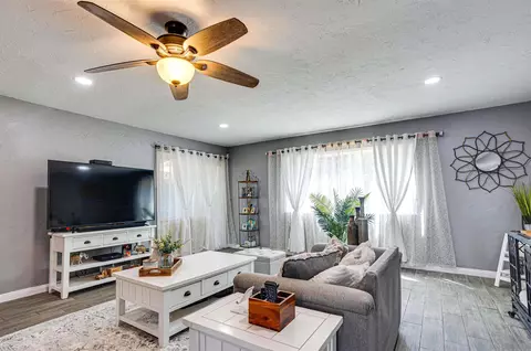 7821 Bloomfield Rd, San Diego, CA 92114