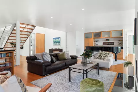 Living - 333 Glenmont Dr, Solana Beach, CA 92075 photo 1 of 2
