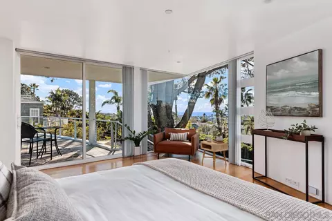 Bedroom - 333 Glenmont Dr, Solana Beach, CA 92075 photo 4 of 6