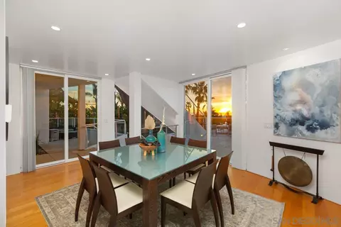 Dining - 333 Glenmont Dr, Solana Beach, CA 92075 photo 2 of 3