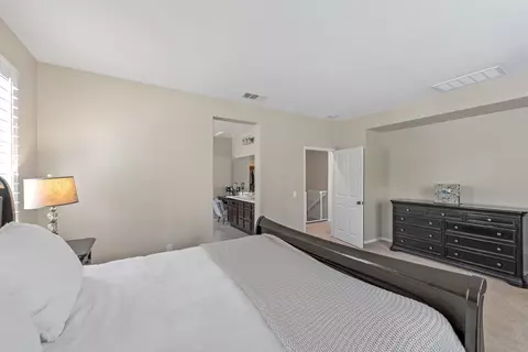 Bedroom - 1082 Augusta Cir, Oceanside, CA 92057 photo 6 of 10