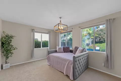 Bedroom - 1082 Augusta Cir, Oceanside, CA 92057 photo 1 of 10