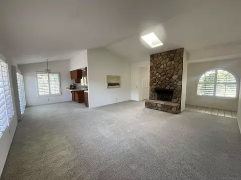 Living - 24324 Ysidro Dr, Ramona, CA 92065 photo 2 of 2