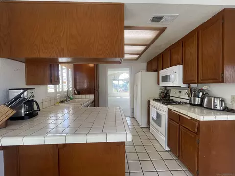 Kitchen - 24324 Ysidro Dr, Ramona, CA 92065 photo 1 of 3