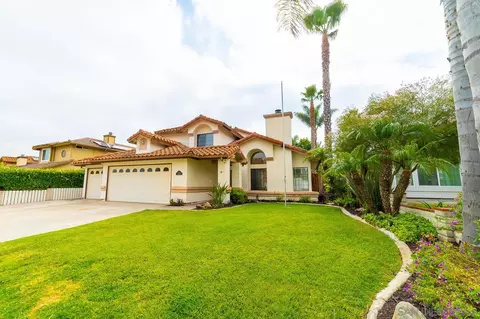 Exterior - 5229 Sandalwood Pl, Oceanside, CA 92056 photo 3 of 7