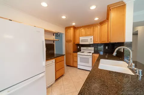 Kitchen - 5229 Sandalwood Pl, Oceanside, CA 92056 photo 3 of 3