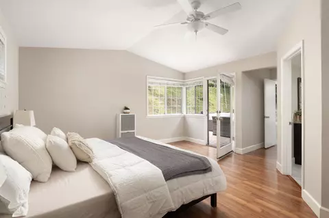 Bedroom - 13631 Willow Run Rd, Poway, CA 92064 photo 1 of 4