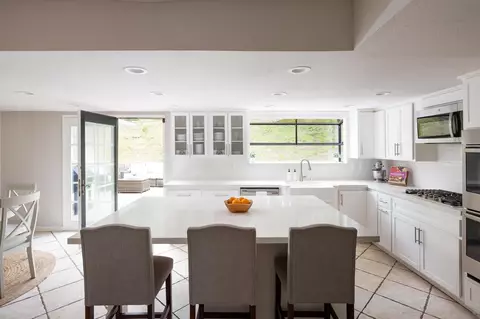 Kitchen - 13631 Willow Run Rd, Poway, CA 92064 photo 2 of 3