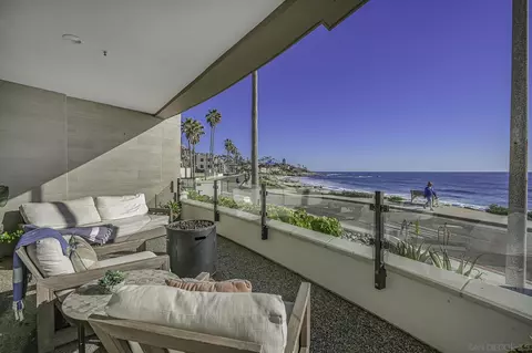 6767 Neptune Pl #104, La Jolla, CA 92037
